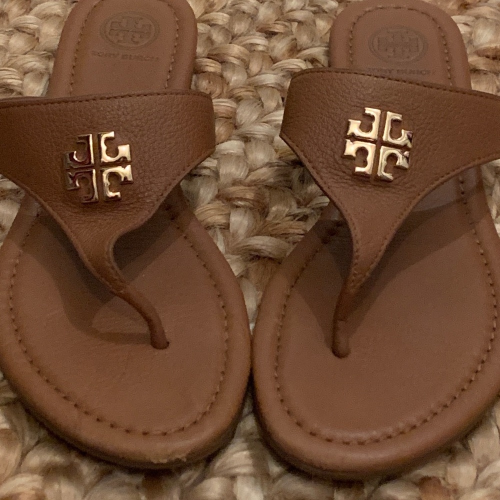 These are beautiful/Size 7.